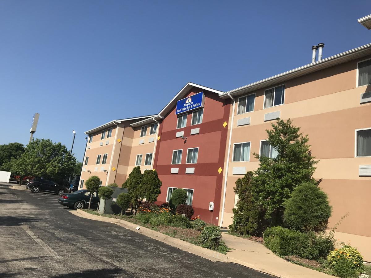 Americas Best Value Inn And Suites Saint Charles Exteriér fotografie