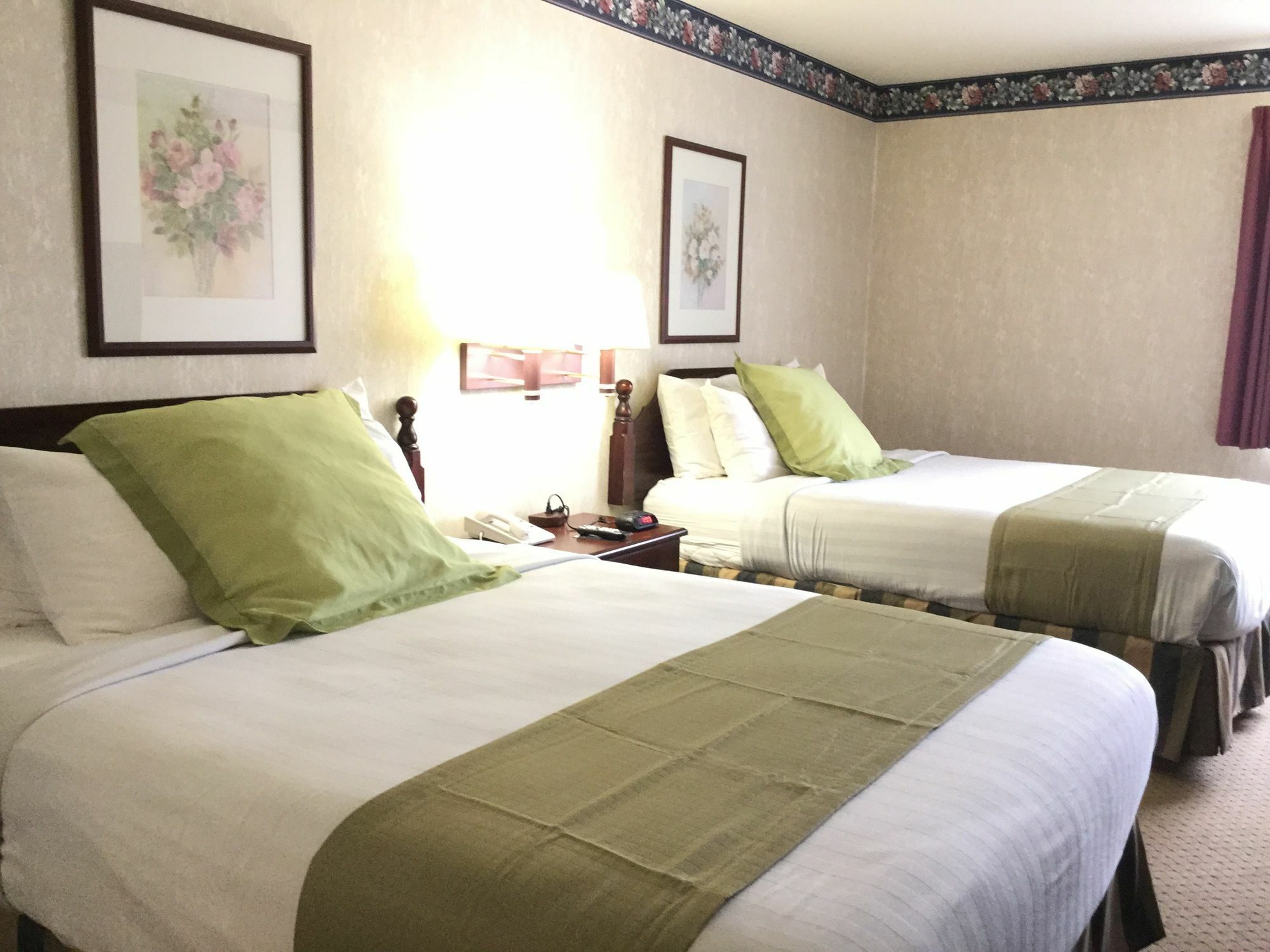 Americas Best Value Inn And Suites Saint Charles Exteriér fotografie